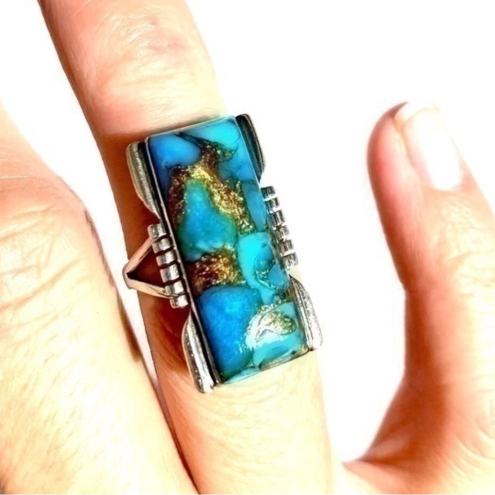 Southwestern style signed T 925 Sterling Philippines Turquoise beaded ring
